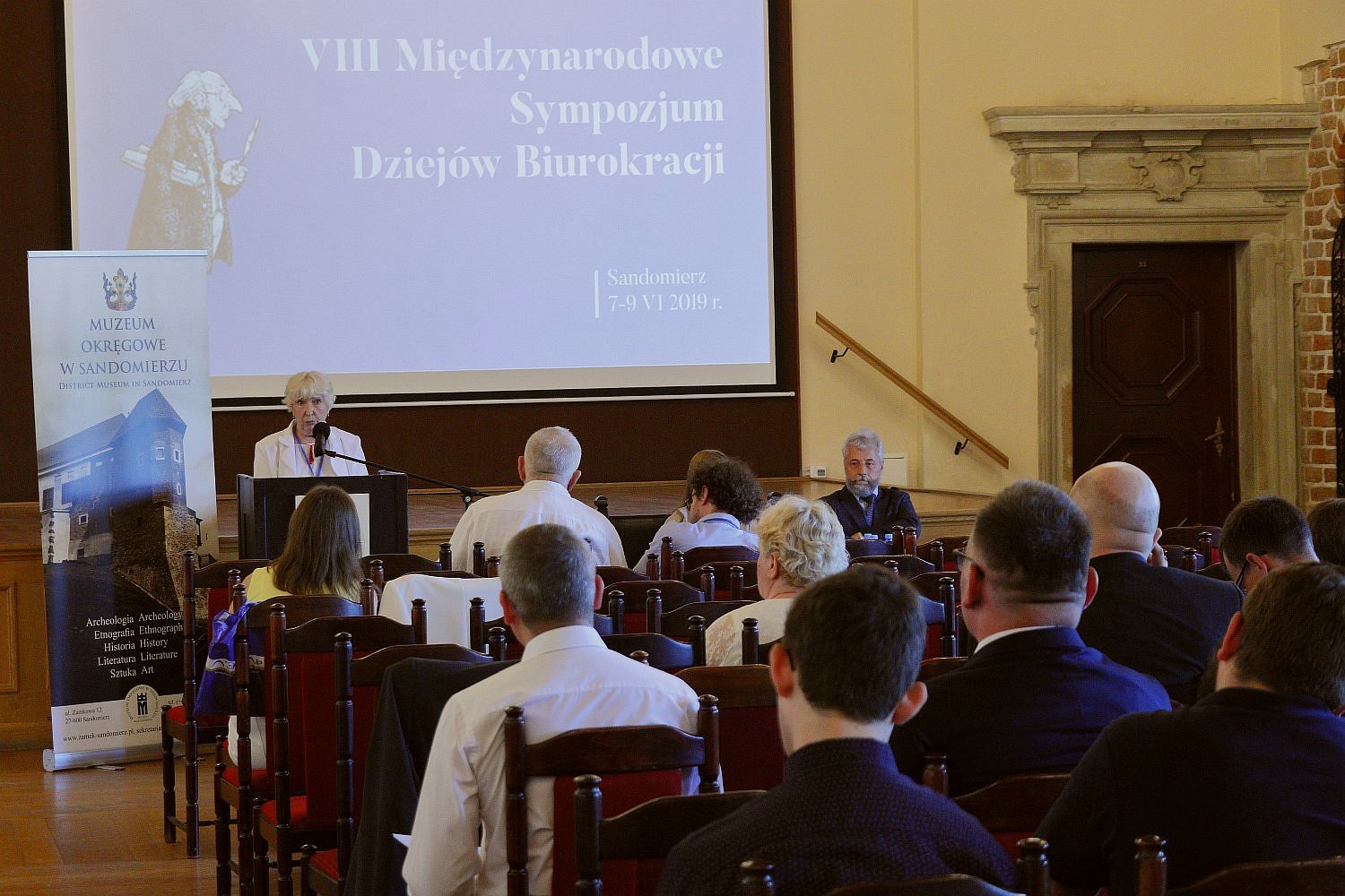 VIII Międzynarodowe Sympozjum Dziejów Biurokracji